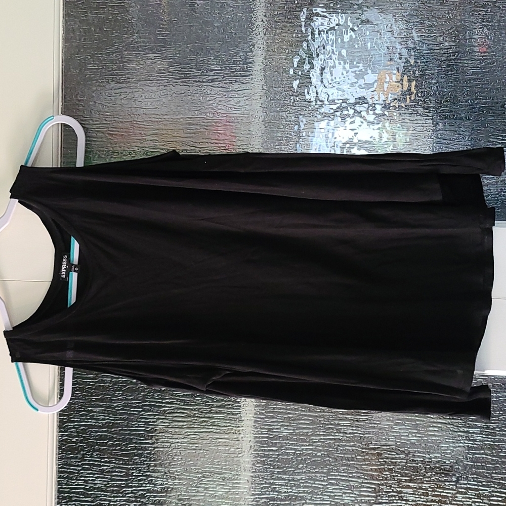 🍉Black express top